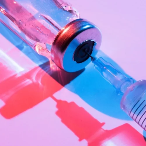 Suntik Gonore vs Minum Obat, Mana yang Lebih Efektif?